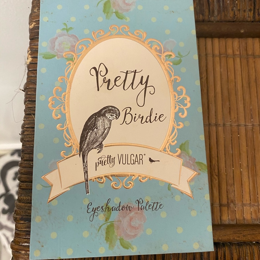 Pretty vulgar eyeshadow palette